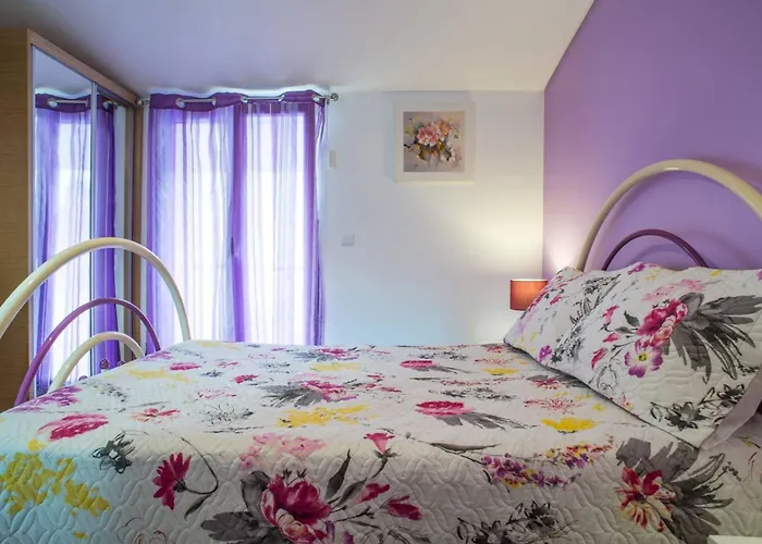 Charming House In Boa Vista With Private Pool Prázdninový dům Boa Vista (Leiria)